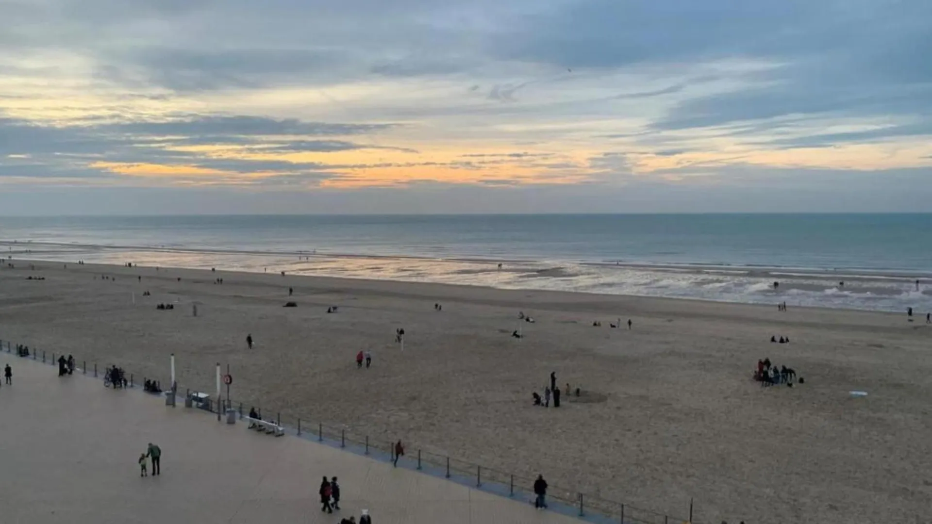 Great Apartment With View Ostende 0*,  Bélgica