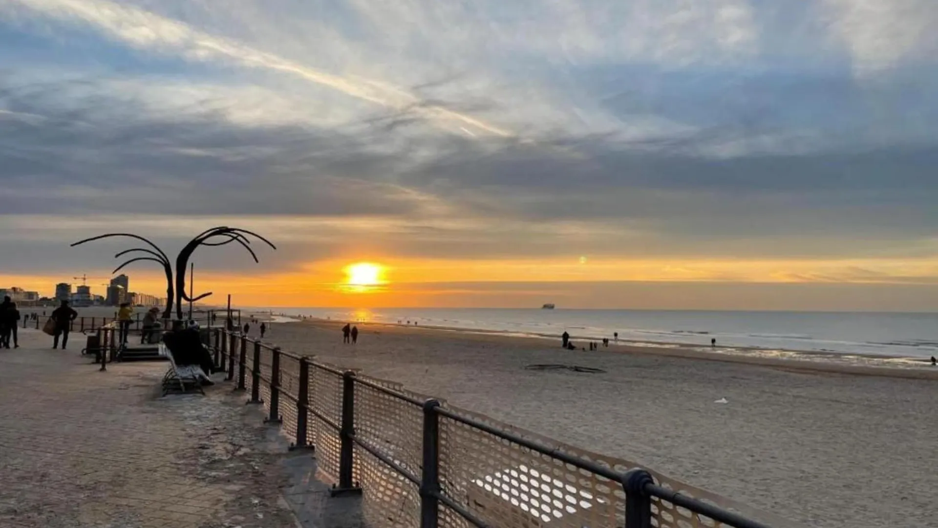 Great Apartment With View Ostende